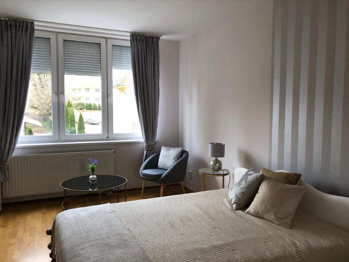Britannica Apartment Heviz Luaran gambar
